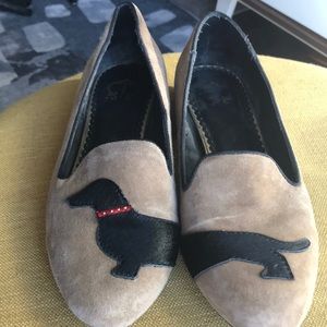 C. Wonder Tory Burch Loafers dog Dachshund sz 8.5